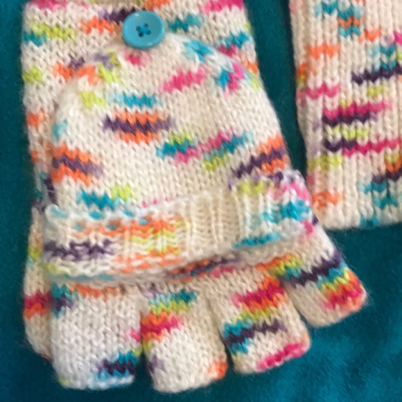 CLAIRE’S HATS/GLOVES WOMAN - Picture 4 of 4